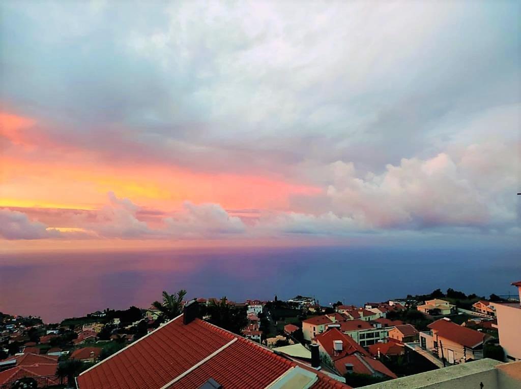 Vila Casa Aida Sea View Relogio do Poiso Exteriér fotografie